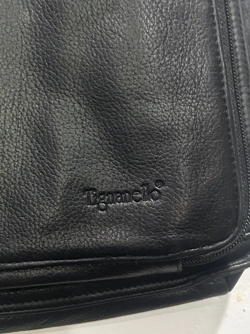 Tignanello smooth black